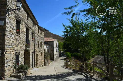 Ruta de los dinosaurios Soria - Ruta de los dinosaurios Soria - escapadas con niños