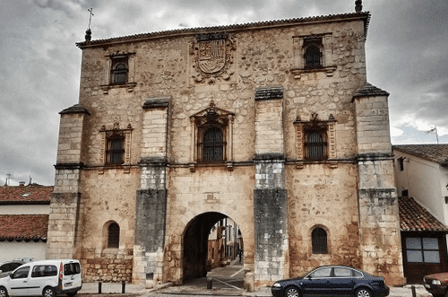 Oficina de turismo Covarrubias