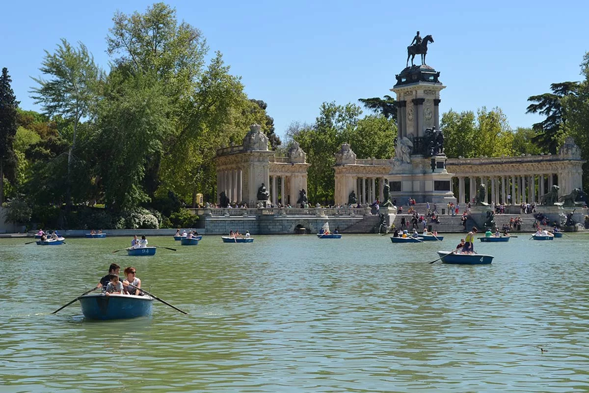 barcas el retiro - estanque retiro - barcas madrid