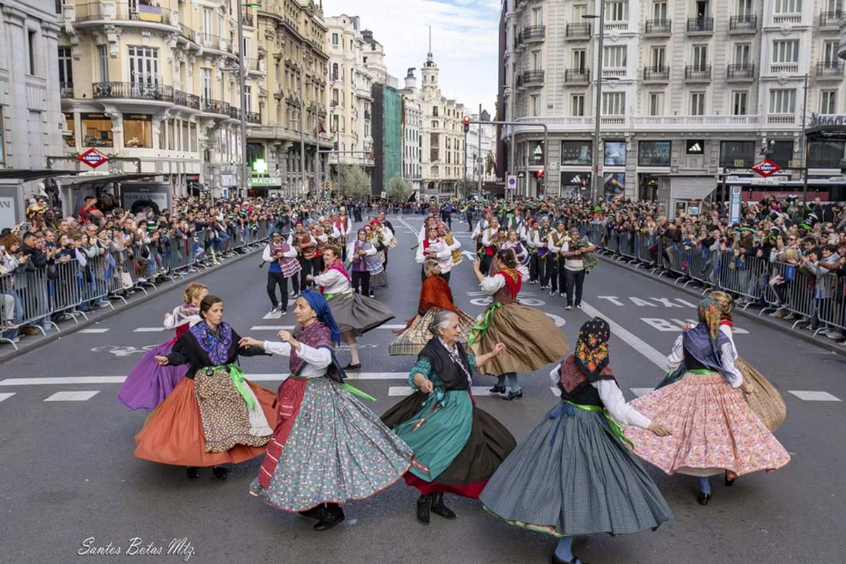 desfile san patricio Madrid - desfile gaiteros madrid