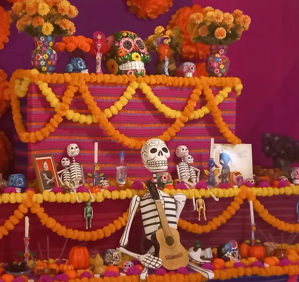 Altar de muertos museo de américa